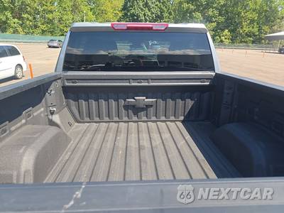 2026 Chevrolet Silverado 1500 LT Trail Boss Crew Cab Short Bed 2LT - zdjęcie 17 z 23 - miniatura