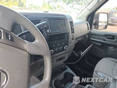 2021 Nissan NV2500 HD Cargo SV High Roof 146.1" WB - zdjęcie 11 z 33 - miniatura
