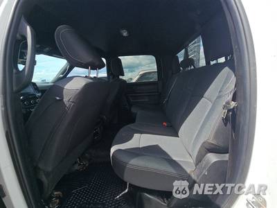 2022 Ram 2500 Tradesman Crew Cab Medium Bed - zdjęcie 13 z 22 - miniatura