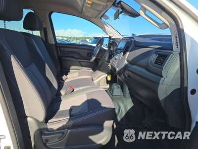 2022 Nissan TITAN XD S Crew Cab Medium Bed - zdjęcie 8 z 32 - miniatura