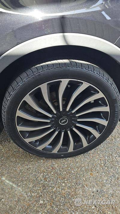 2019 Lincoln Nautilus Black Label - zdjęcie 21 z 28 - miniatura