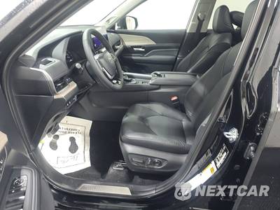 2026 Toyota Grand Highlander Limited - zdjęcie 7 z 19 - miniatura