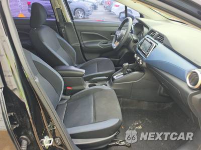 2025 Nissan Versa SV - zdjęcie 8 z 34 - miniatura