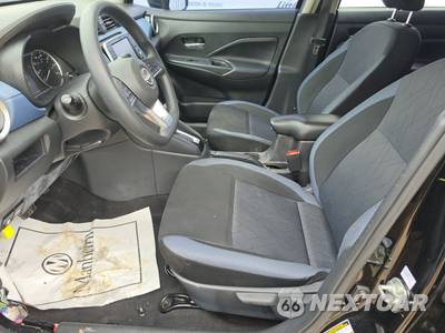 2025 Nissan Versa SV - zdjęcie 7 z 34 - miniatura