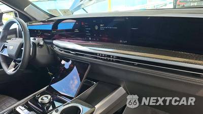 2025 Cadillac Escalade ESV V-Series 1SD - zdjęcie 24 z 26 - miniatura