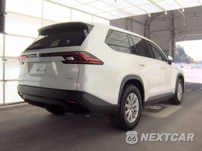 2025 Toyota Grand Highlander XLE - zdjęcie 5 z 36 - miniatura