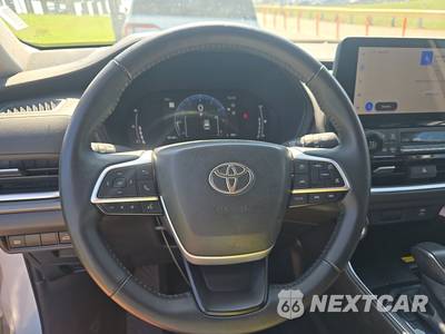 2025 Toyota Grand Highlander XLE - zdjęcie 16 z 36 - miniatura