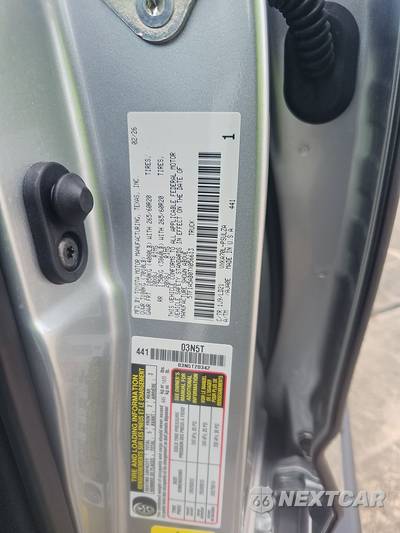 2026 Toyota Tundra Limited Crew Cab Short Bed - zdjęcie 14 z 17 - miniatura
