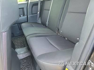 2008 Toyota FJ Cruiser w/Rear Doors - zdjęcie 16 z 21 - miniatura