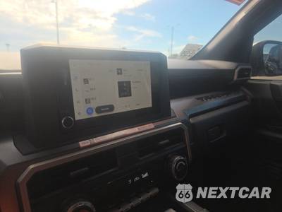 2024 Toyota Tacoma SR5 Crew Cab Medium Bed - zdjęcie 11 z 25 - miniatura