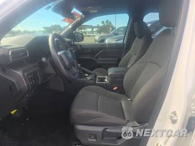 2024 Toyota Tacoma SR5 Crew Cab Medium Bed - zdjęcie 7 z 25 - miniatura