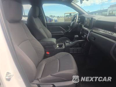 2024 Toyota Tacoma SR5 Crew Cab Medium Bed - zdjęcie 8 z 25 - miniatura