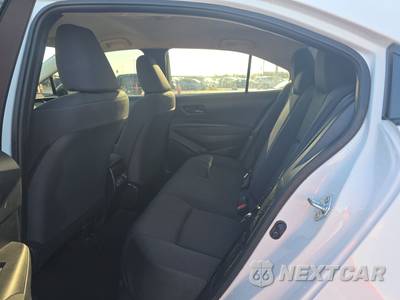 2025 Toyota Corolla LE Sedan - zdjęcie 13 z 25 - miniatura