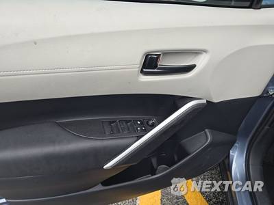 2026 Toyota Corolla Cross L - zdjęcie 9 z 19 - miniatura