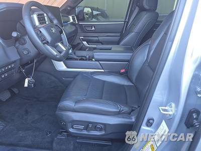 2024 Toyota Tundra Platinum Crew Cab Short Bed - zdjęcie 7 z 22 - miniatura