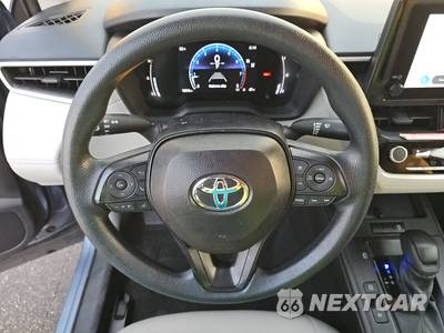 2026 Toyota Corolla Cross L - zdjęcie 10 z 23 - miniatura