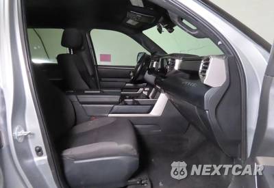 2025 Toyota Tundra SR5 Crew Cab Short Bed - zdjęcie 5 z 10 - miniatura