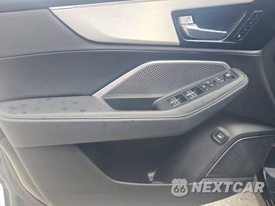 2025 Acura MDX - zdjęcie 9 z 18 - miniatura