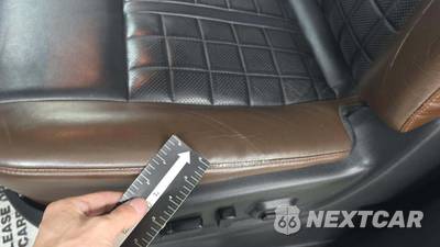2019 Nissan TITAN Platinum Reserve Crew Cab Short Bed - zdjęcie 36 z 40 - miniatura