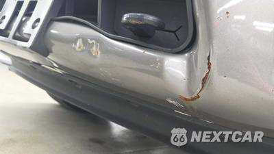 2019 Nissan TITAN Platinum Reserve Crew Cab Short Bed - zdjęcie 29 z 40 - miniatura