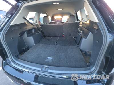 2025 Volkswagen Atlas 2.0T SE w/Technology - zdjęcie 16 z 30 - miniatura
