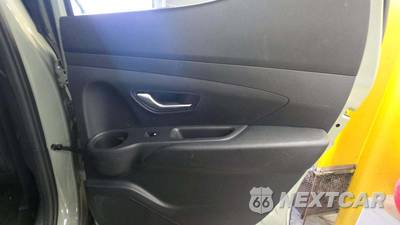 2025 Hyundai Santa Cruz SEL Crew Cab Short Bed - zdjęcie 30 z 34 - miniatura
