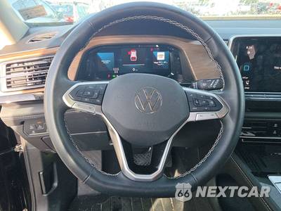 2025 Volkswagen Atlas 2.0T SE w/Technology - zdjęcie 10 z 27 - miniatura