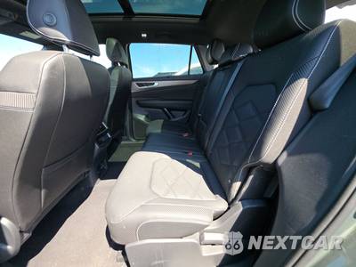 2025 Volkswagen Atlas Cross Sport 2.0T SE w/Technology - zdjęcie 13 z 34 - miniatura