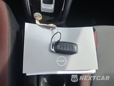 2025 Nissan Versa SR - zdjęcie 21 z 21 - miniatura