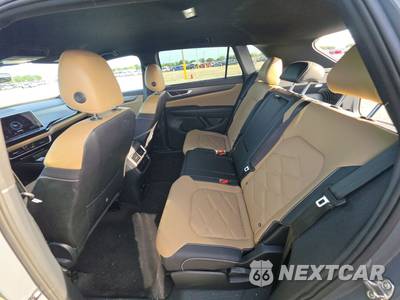 2025 Volkswagen Atlas Cross Sport 2.0T SE w/Technology - zdjęcie 13 z 23 - miniatura
