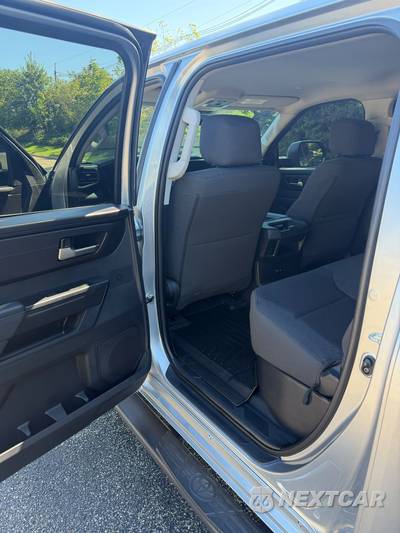 2024 Toyota Tundra SR5 Crew Cab Short Bed - zdjęcie 8 z 18 - miniatura