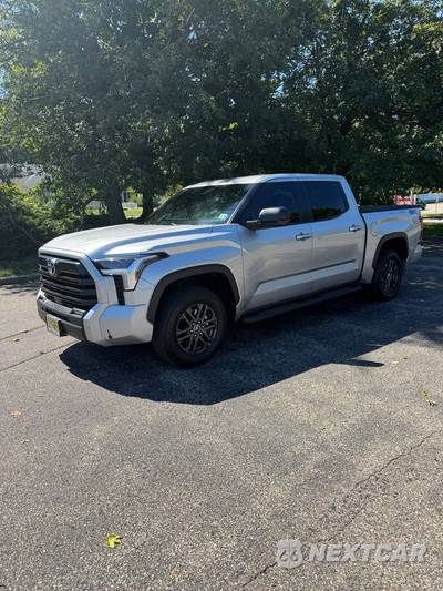 2024 Toyota Tundra SR5 Crew Cab Short Bed - zdjęcie 1 z 18 - miniatura