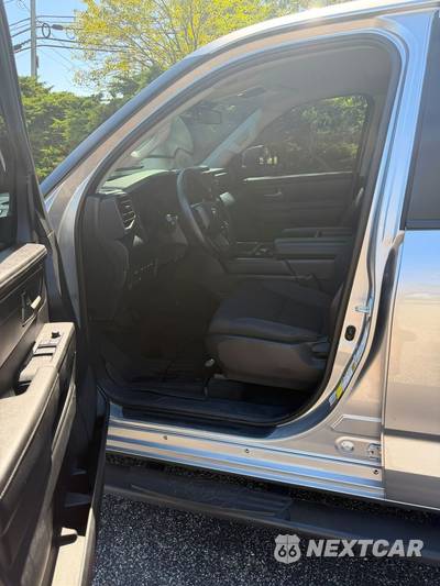 2024 Toyota Tundra SR5 Crew Cab Short Bed - zdjęcie 14 z 18 - miniatura