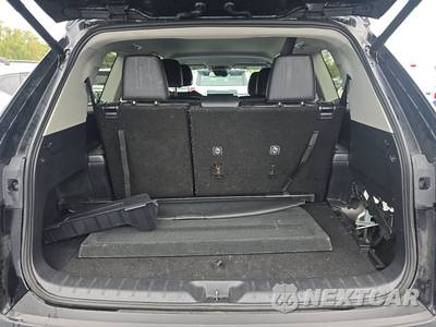 2025 Toyota Grand Highlander XLE - zdjęcie 17 z 33 - miniatura