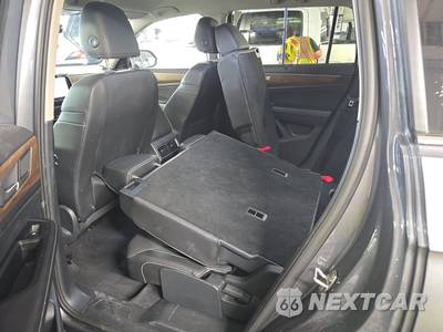 2025 Volkswagen Atlas 2.0T SE w/Technology - zdjęcie 13 z 21 - miniatura