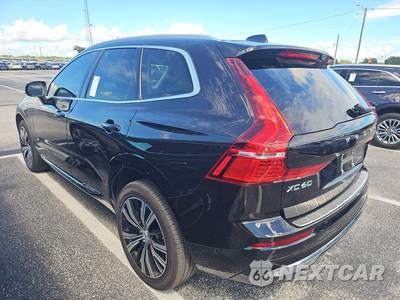 2022 Volvo XC60 Recharge Plug-In Hybrid T8 Inscription - zdjęcie 6 z 24 - miniatura