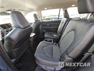 2025 Toyota Grand Highlander XLE - zdjęcie 13 z 30 - miniatura