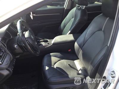 2021 Toyota Camry Hybrid XSE - zdjęcie 12 z 16 - miniatura
