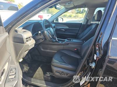 2025 Toyota Grand Highlander XLE - zdjęcie 7 z 32 - miniatura