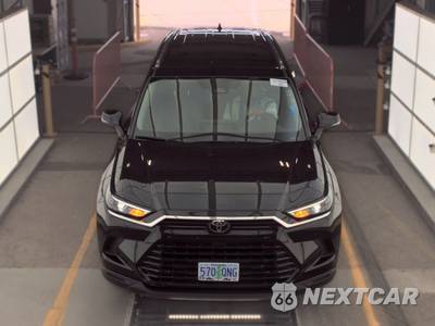 2025 Toyota Grand Highlander XLE - zdjęcie 2 z 32 - miniatura