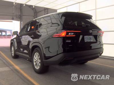 2025 Toyota Grand Highlander XLE - zdjęcie 6 z 32 - miniatura