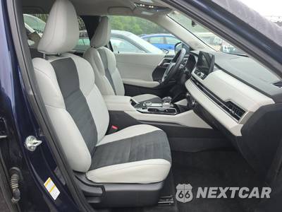 2025 Mitsubishi Outlander SE - zdjęcie 8 z 24 - miniatura