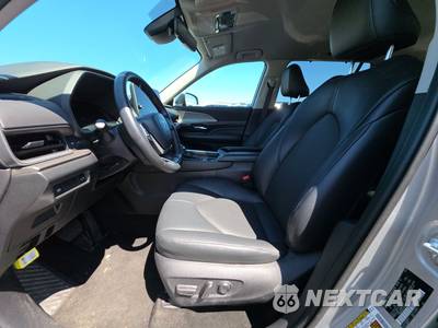 2025 Toyota Grand Highlander XLE - zdjęcie 7 z 38 - miniatura