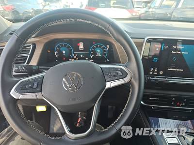 2025 Volkswagen Atlas 2.0T SE w/Technology - zdjęcie 11 z 30 - miniatura