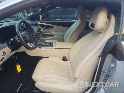 2026 Mercedes-Benz CLE 450 4MATIC Convertible - zdjęcie 7 z 19 - miniatura
