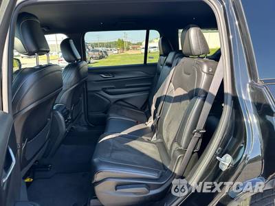 2024 Jeep Grand Cherokee L Altitude - zdjęcie 13 z 38 - miniatura
