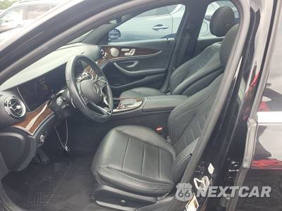 2021 Mercedes-Benz E 450 4MATIC Sedan - zdjęcie 7 z 22 - miniatura
