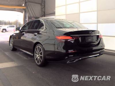 2021 Mercedes-Benz E 450 4MATIC Sedan - zdjęcie 6 z 22 - miniatura