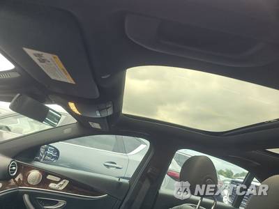 2021 Mercedes-Benz E 450 4MATIC Sedan - zdjęcie 18 z 22 - miniatura
