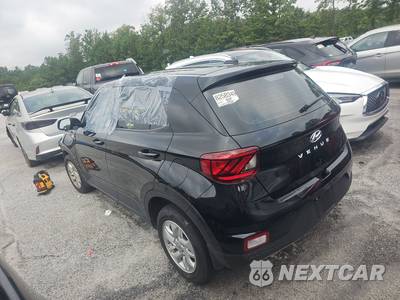 2026 Hyundai Venue SE - zdjęcie 6 z 31 - miniatura